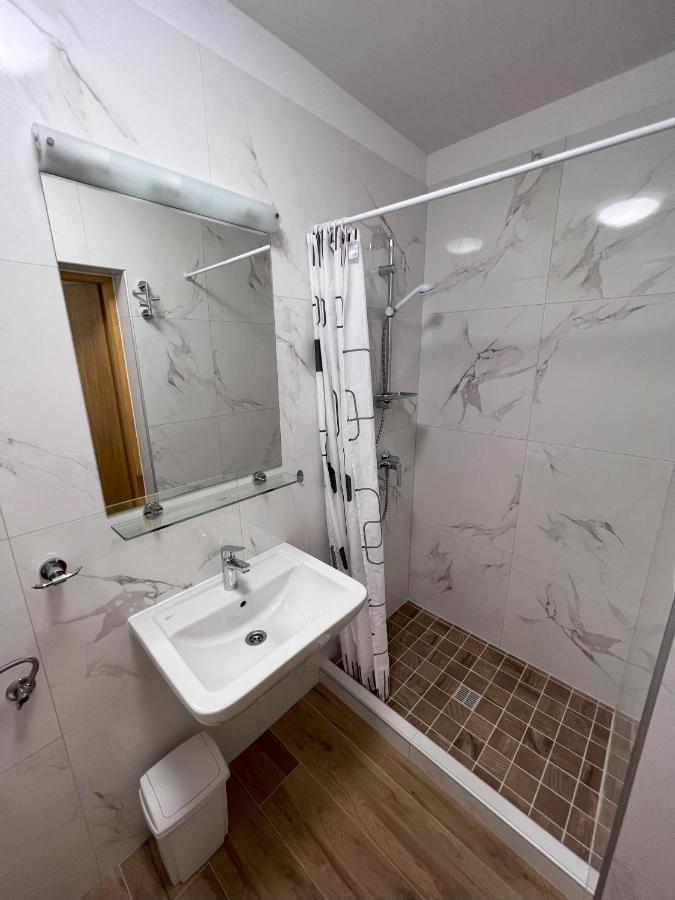 Apartmani Palme Funtana Exteriör bild